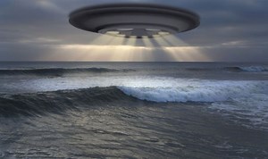 Alien invasion fear: Spooky night lights appear in sky