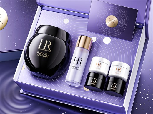 Blender硬核案例！化妆品套装礼盒渲染教程-打光思路实战解析！