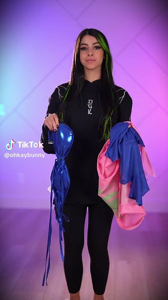 Nico Robin Outfit Comparison for One Piece Fans