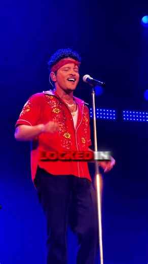 Bruno Mars's Energy During "Thats What I Like"