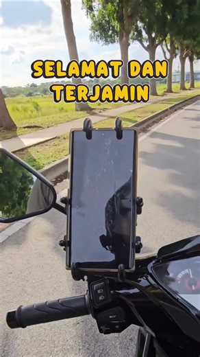A SECURE Phone Holder!