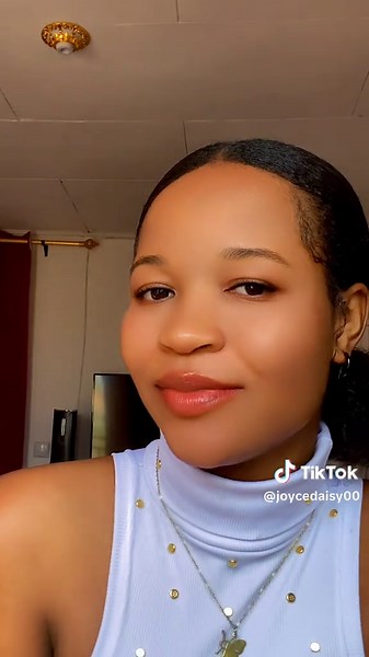 Joyce Daisy: La Sensación de TikTok