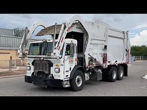 Republic Services Rental Peterbilt 520 McNeilus FL