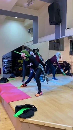 Just a glimpse of how powerful a POUND class can be 💪🏻💪🏻 #poundfit #rock #workout #cairo #egypt #fitnessclass #weightloss