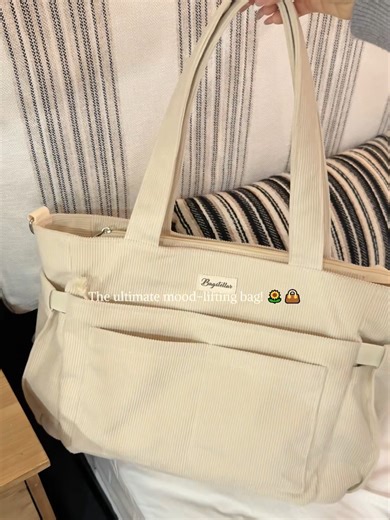 The Ultimate Mood-Lifting Bag for Every Day