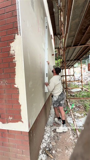 Dreaming of Summer with Full Silicone Render System