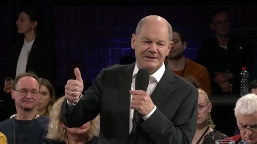 Mehr Gehalt für ganze Regierung - Kanzler Scholz verdient ab jetzt gut 22.000 Euro