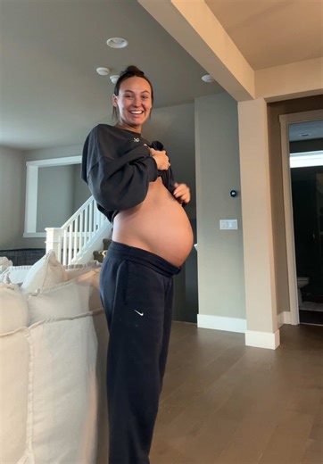 Journey Through 33 Weeks of Pregnancy