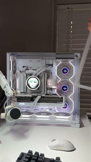 Ultimate White Gaming PC Build 2026 🤍🔥 RTX 5090 Dream Setup #whatsappstatus #white #gameplay #pc