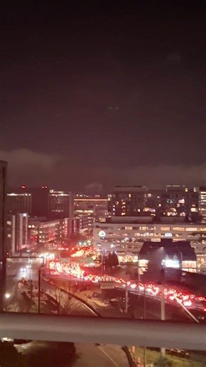 6.8K views · 257 reactions | Look at this traffic jam on New Year's Eve for the Space Needle fireworks! #reelitfeelit #explorewashington #SeattleWA #ExploreSeattle #pnwonderland #SeattleWashington #happynewyears #visitseattle #Seattle #spaceneedle #spaceneedleseattle #downtownseattle #seattleskyline | Seattle Travel Insider | Facebook