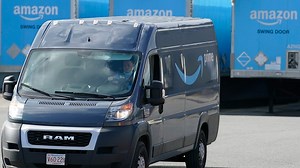 Now hiring: Amazon boosting workforce ahead of holiday season, offers up to $28 per hour