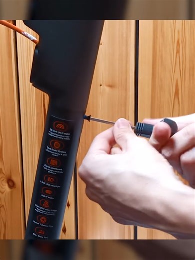 Assembling the Segway Ninebot F40E electric scooter to drive #segway #scooter #electricscooter