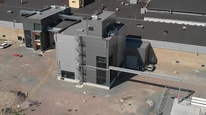 Ready for take off! About 150 people participated in the grand opening of Sandvik’s state-of-the-art titanium powder plant last week. With this investment, Sandvik has now closed the only material gap left when it comes to metal powders for additive manufacturing. The ceremony ended with a rock concert in the actual titanium atomization tower, featuring Sandvik’s famous 3D-printed smash-proof guitar – in titanium, of course. Read more: https://fal.cn/34LkJ #AdditiveBySandvik #metalpowder #additi