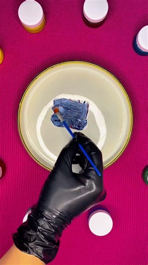 Korea🫶🏻 #creative #paintingj #korean #paints #mixing #colors