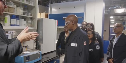 South Africa’s Minister of Trade visits Sasol, talks industry