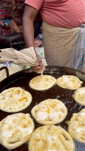 Amazing Jilapi Making Skills 😱 #jilapi #foodievai #diliciousfood #ramadan #reelsviral #streetfood