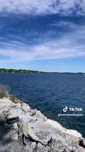 Your summer adventures await in Burlington, Vermont. Check out the link in our bio to plan your trip! #BurlingtonVT #ExploreVermont #helloburlington #summervibes #vermonttravel #vermontlife #vermonttok #vermontliving #burlingtonvermont