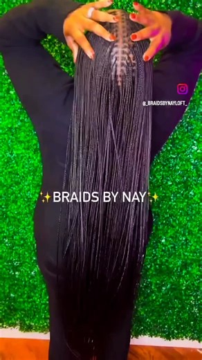 Shanaya Johnson. on Instagram: "My 🥰🥰 Sis flew in from Chicago can’t you see why 💅🏽💅🏽💅🏽 Extra Small Extra Long Knotless 💕💕💕 #extralongknotless #knotless #micros #extralongbraids #phillybraids"