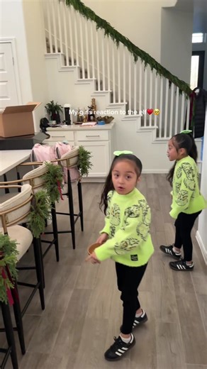 Creative Elf on the Shelf Ideas for Twin Moms