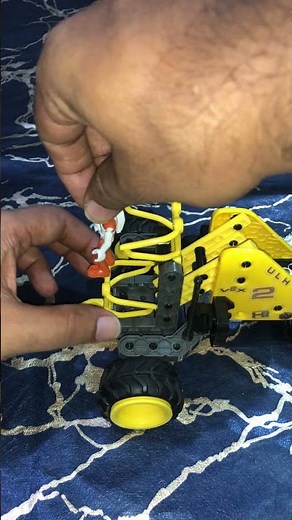 Coolest Space Robot Loader Ever! 🤩 VEX Robotics STEM Kit #imalidotcom