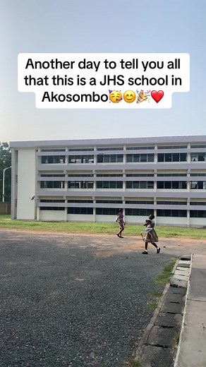 Discovering Akosombo: A Top-Notch Learning Environment