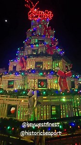 Lobster Trap Tree Lighting Key West Finest Key West Historic Seaport | Key West Finest