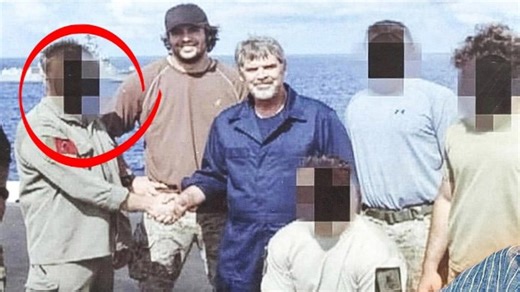 When US captain was captured by pirates