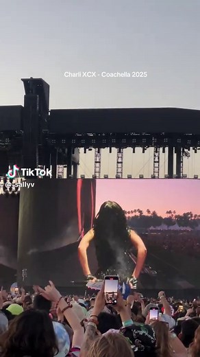 Charli XCX Performance Highlights at Coachella 2025