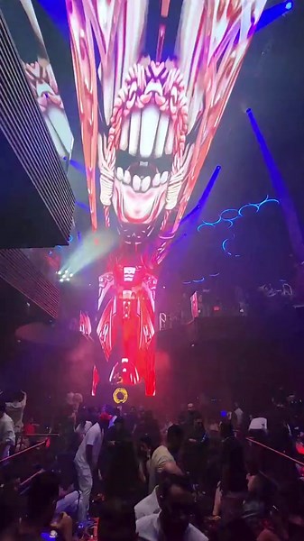 Experience Smoky Vibes at Omni Club Dubai