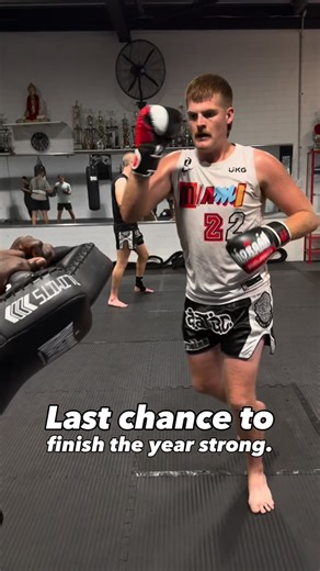 WA THAI BOXING CENTRE on Instagram: "🎁 Finish the year strong. Start the next one sharper. Whether it’s for yourself or a gift — there’s no better time to jump in. 💥 $49 = 2 weeks of beginner Muay Thai 🥊 FREE gloves (valued at $55) when you start your trial! ✅ Real Muay Thai coaching ✅ Beginner-friendly training ✅ No pressure. Just progress. 🎄 GIFT CARDS NOW AVAILABLE Grab a Christmas gift card for a friend or loved one: 🎁 2-week trial | 3-month pass | 6-month membership Give the gift of mo