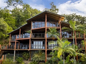 The best pole home you’ll ever see in Far North Queensland - realestate.com.au