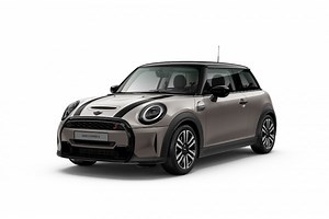 What is the engine power of MINI Cooper 3 DOOR diesel version? | ZigWheels