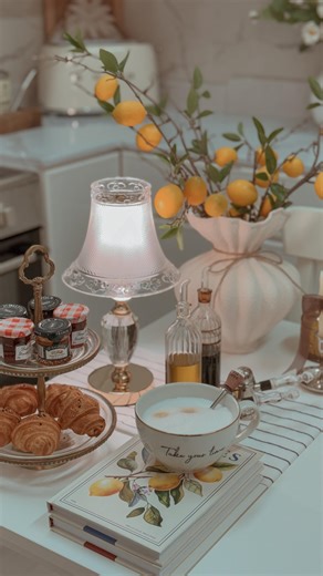 Pari Lifestyle on Instagram: "Good morning everyone 🕊️✨🧖🏻‍♀️"