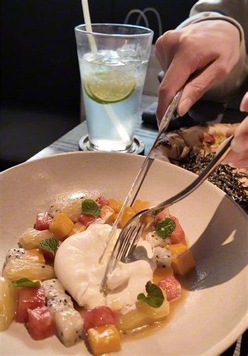 Thích 4p's Pizza nhưng Ngấy Sau 2 Miếng