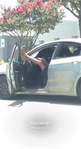 Enjoying the summer breeze between my toes in the Walmart parking lot.#feet#toes#walmart #repo #shopping #peopleofwalmart #foot #falangies #footwhisperers #breeze #summer #summerbreeze #sealsandcrofts #wind #feetoutthewindow