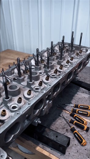 Valve Spring Compressor 🛠️ . . . . #Mechanic #AutoRepair #CarRepair #Automotive #Cars #Mechanics #AutoMechanic #CarMaintenance #EngineRep #Woodshopair #CarProblems #Troubleshooting #DIYCarRepair #CarTips #AutomotiveTips #VehicleMaintenance #HowTo #CarEngin #MechanicLife #Workshop #GarageLife #AutoShop #CarGuy #CarGirl #LearnAuto #AutoTech #CarEnthusiast | 𝐌𝐞𝐜𝐡𝐚𝐧𝐢𝐜𝐚𝐥 𝐏𝐫𝐨𝐬