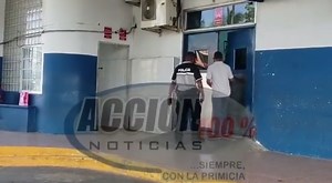 Llegan a su casa para matarlo