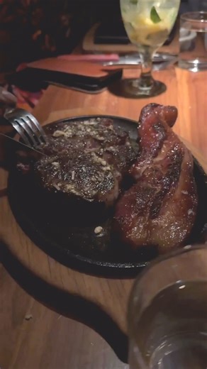 POV: You visit Perry's for the first time and this is your spread! Thanks for sharing your experience, @drdarrylglover #expereinceperrys #perryssteakhouse #finedining | Perry's Steakhouse & Grille