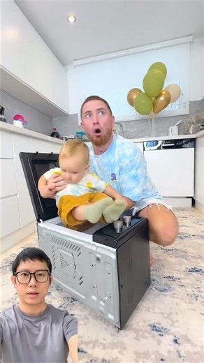 Bố cuống cuồng cho con đi vệ sinh #trendingshorts #trendingvideo #shorts #shortsviral #viralshorts