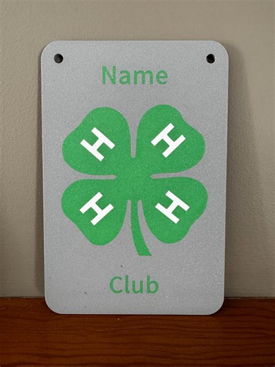 Personalized 4-H Sign (vertical) | Custom Clover Name & Club Sign | Livestock Pen Sign | Barn / Stall Decor | 4H Show Sign - Etsy