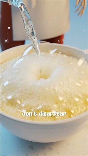 Mix Sriracha Into Your Yogurt for Breakfast Anarchy