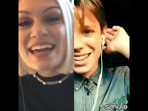 Jessie J - Flashlight (duet with Léo Ristorto on Smule)