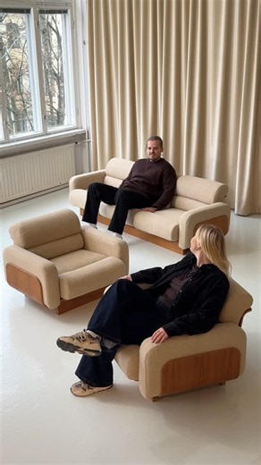 Fargo Vintage & Design on Instagram: "✨ A rare 1970s design treasure ✨ This is the kind of craftsmanship you only find in true vintage Scandinavian design. Meet the Bel-Lami sofa & armchairs — designed by Totti Laakso and crafted by Asko in the 1970s. These hard-to-find pieces have now arrived at Fargo! With their curved walnut frames and newly refreshed upholstery, they bring a refined touch of Finnish design history to any space. 📍Available now at www.fargovintage.fi And at the Showroom, Meri