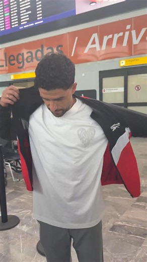 Parte de la llegada de Ignacio Rivero a Tijuana para vestir nuevamente los colores de Xolos. 🐕❌🏆🇺🇾 #xolos #xolosdetijuana #Clausura2026 #futbolmexicano #NachoRivero | Giovanni Guerrero