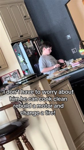 I’m raising a man not a boy! one who can #cook he made homemade waffles and made sure mom was served first, he is such a good mannerly kid so smart and unstoppable the things he can do at 10 I know when he is 20 he will be a boss