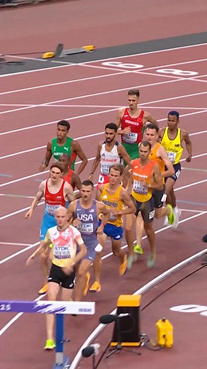 True camaraderie 🫂 Tim Van de Velde and Carlos San Martin with a heart-warming moment in the 3000m steeplechase heats ❤️ #WorldAthleticsChamps #FairPlay #sportsmanship #running #sports | World Athletics