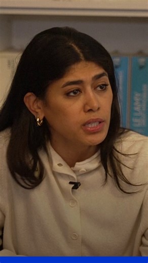 Elle a raison. Harcèlement politico-judiciaire et médiatique avec des mensonges proférés contre elle et la France insoumise, des dossiers montés de toute pièce sur commande de pseudo associations qui la pourchassent car elle est une voix de la résistance palestinienne et internationale dans le monde à la politique coloniale d'Israël. Voilà c'est dit. Bonne soirée.