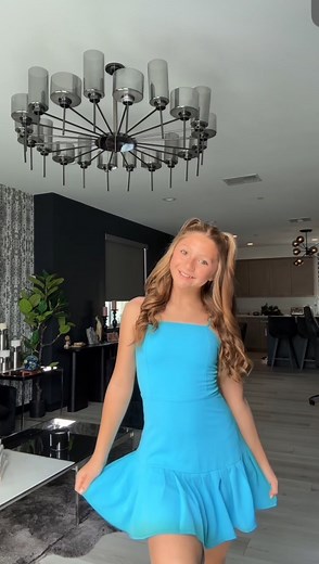 Victoria Belle on Instagram: "Ready to get my summer on  #takemypicture #transitionreels #missbehavegirls #instadaily #summerready"