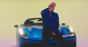 JUL lâche « Poussette », premier extrait de son double album [VIDEO]