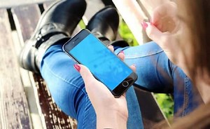 WhatsApp, Instagram and Facebook down again, users unable to update statuses